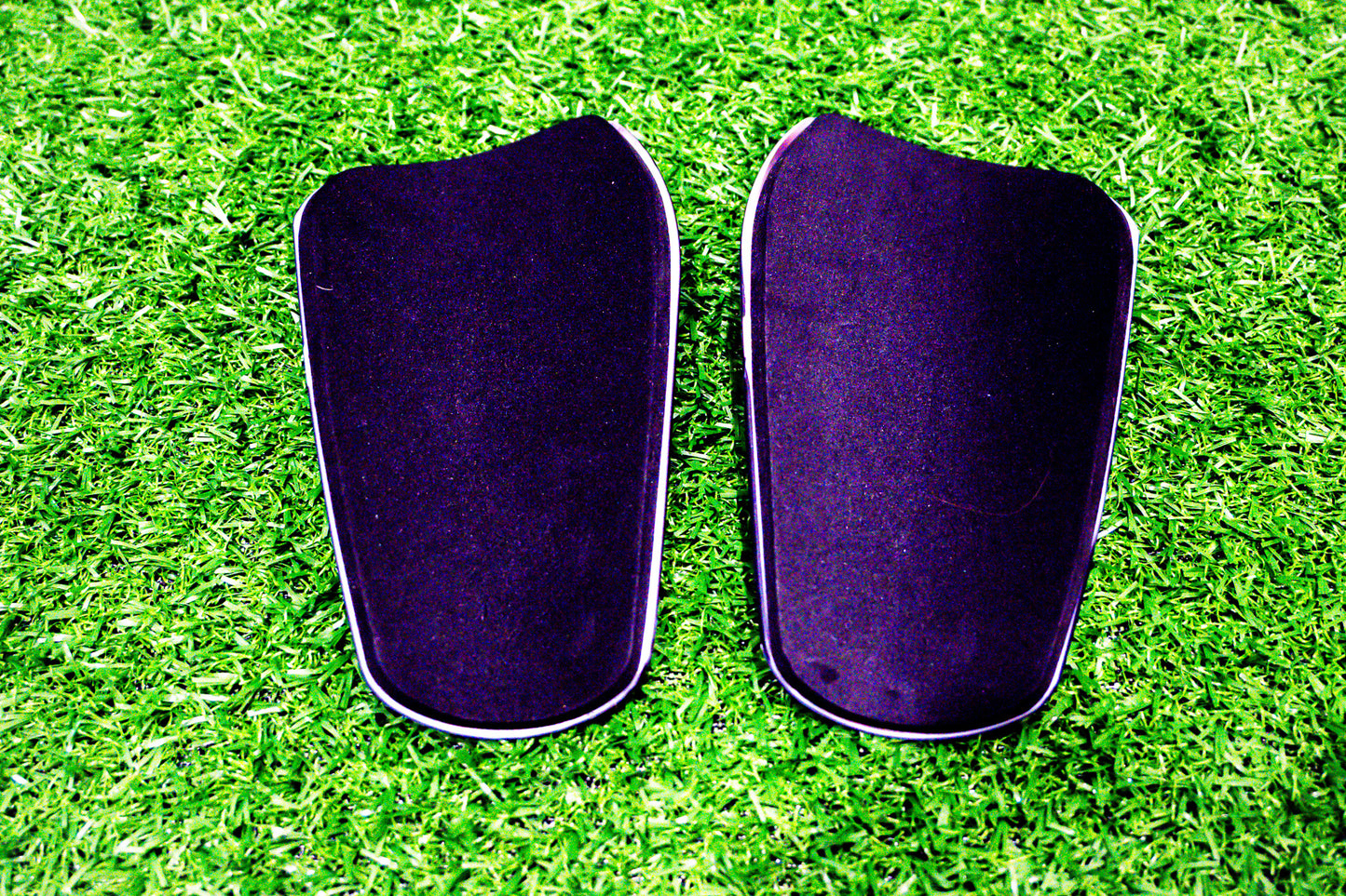 Soccer Grab Shin Pads