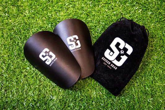 Soccer Grab Shin Guards M